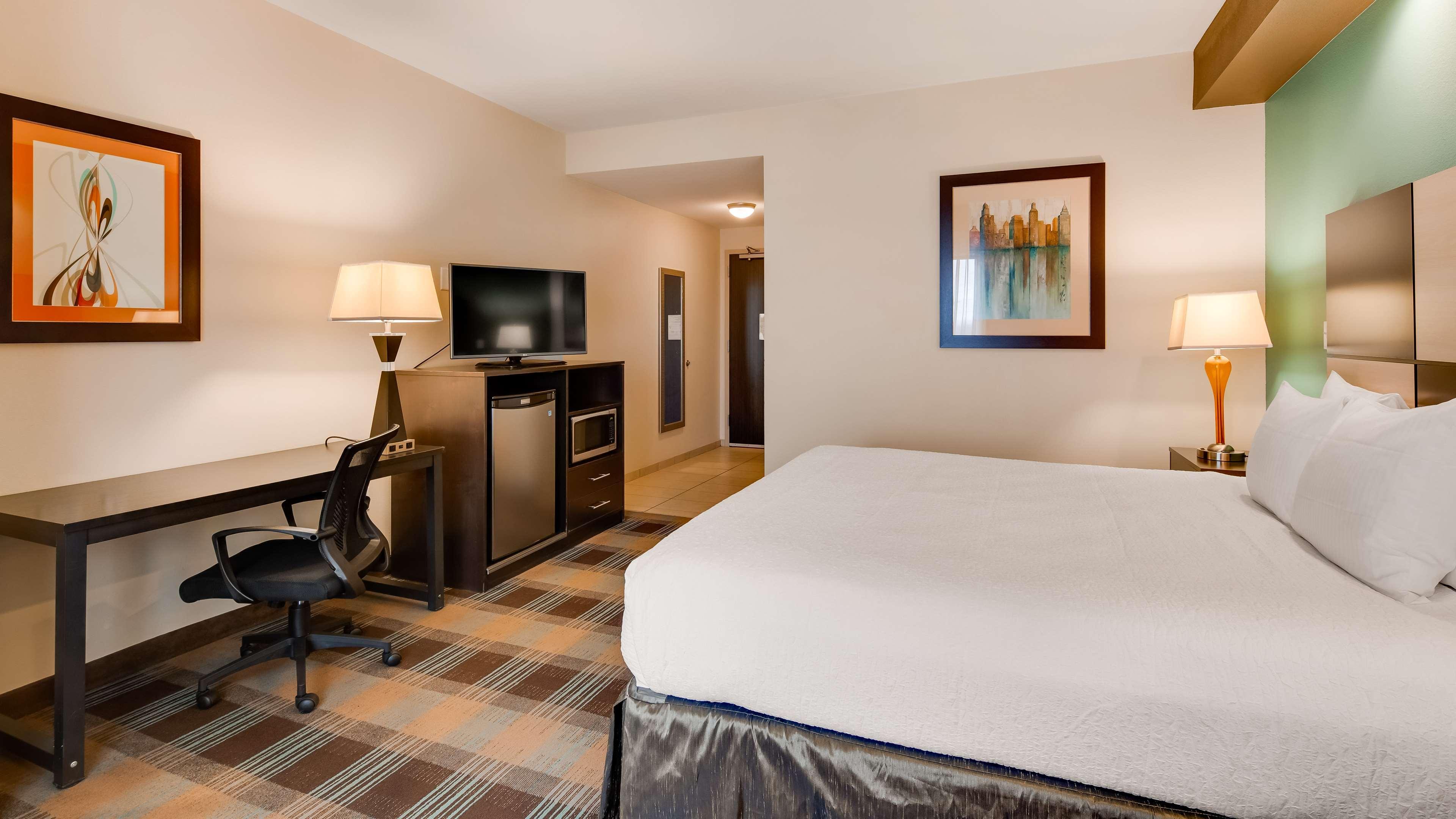 קלארקסוויל Best Western Plus Atrium Inn & Suites מראה חיצוני תמונה