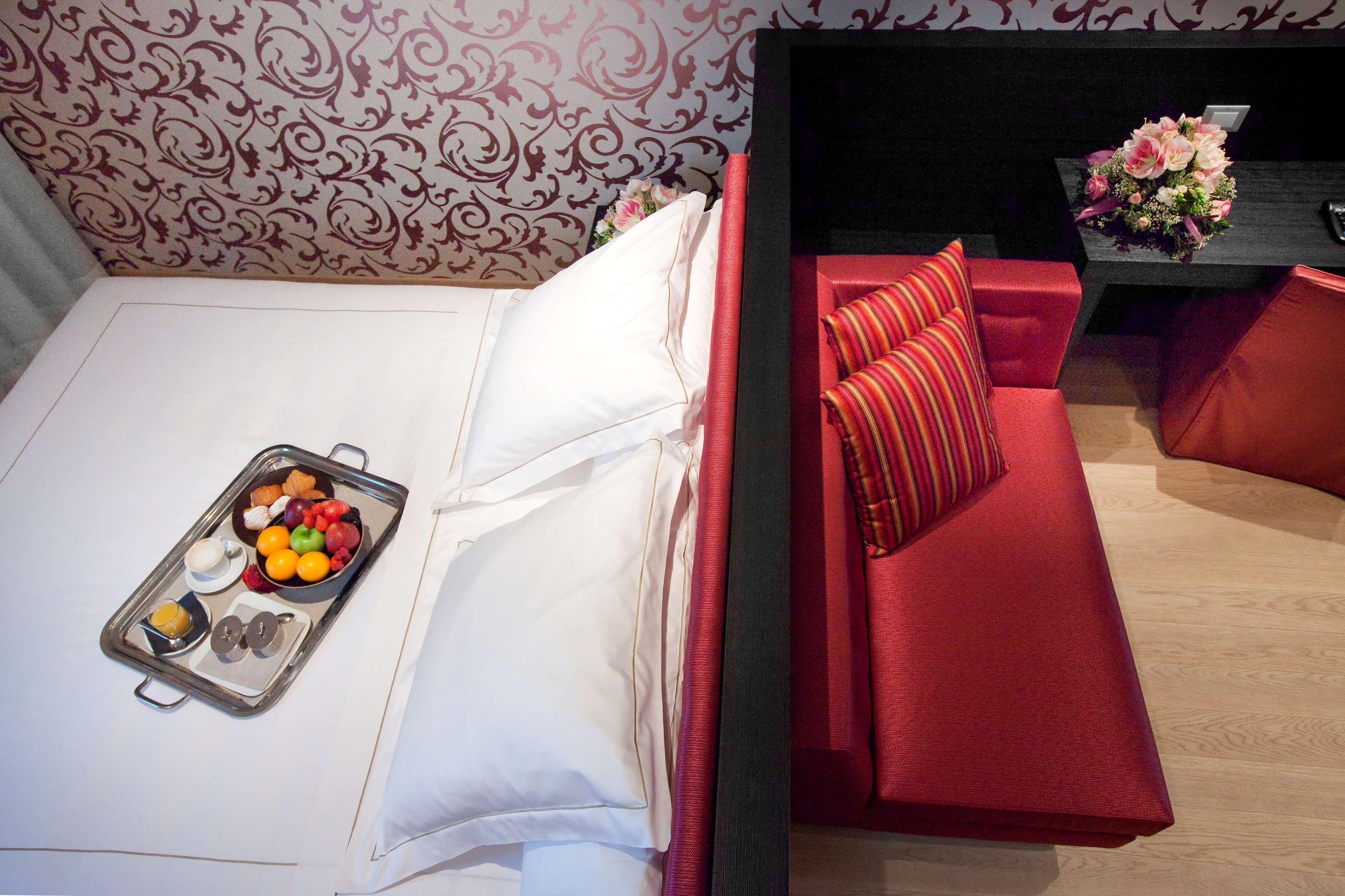 קלארקסוויל Best Western Plus Atrium Inn & Suites מראה חיצוני תמונה